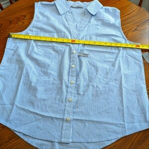 Lee Rider no sleeve, collared v neck striped blouse or shirt. NWT.